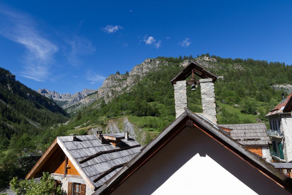 La Petite Etoile D'Hotes En Mercantour Saint-Dalmas-le-Selvage ภายนอก รูปภาพ