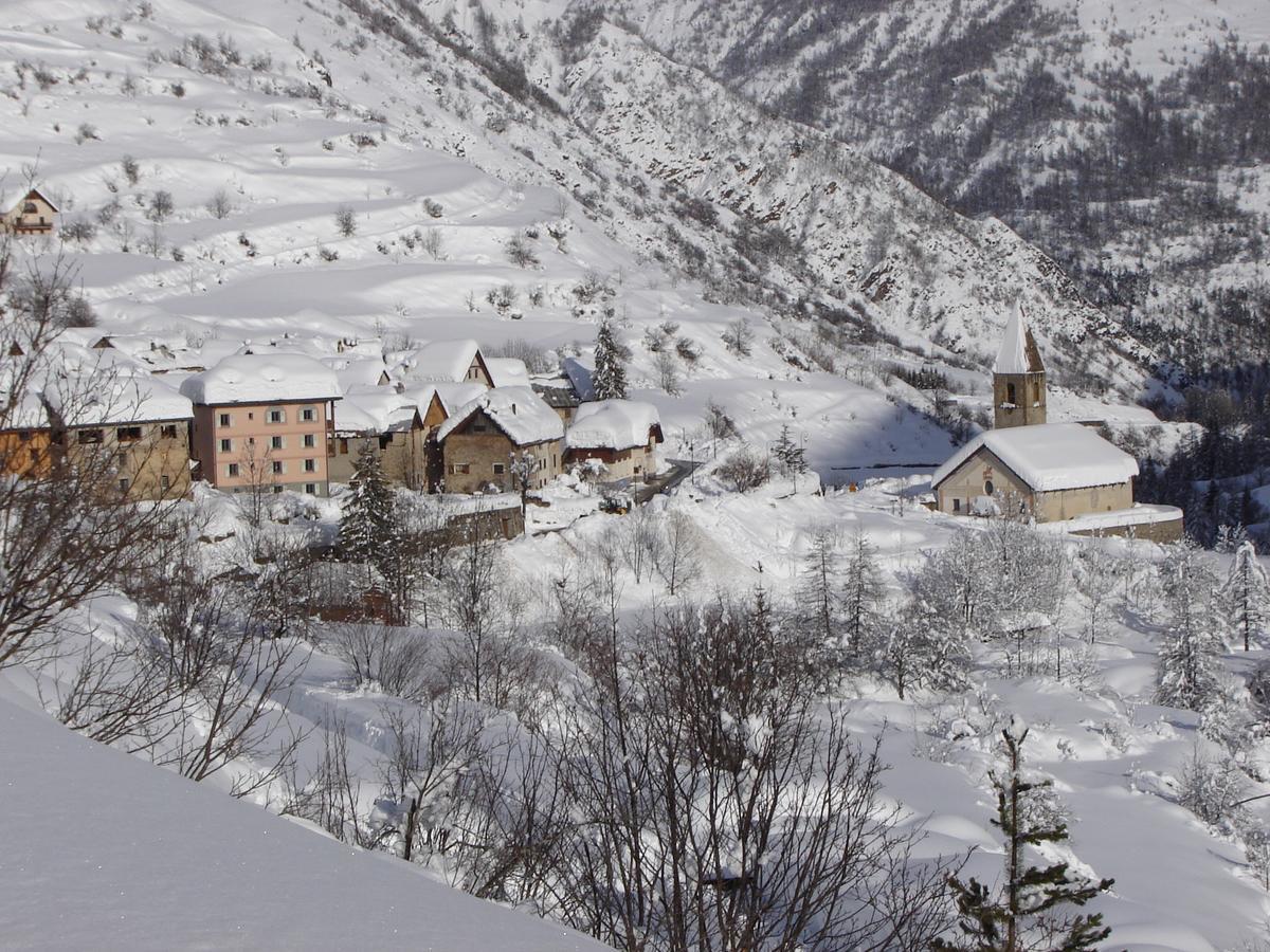 La Petite Etoile D'Hotes En Mercantour Saint-Dalmas-le-Selvage ภายนอก รูปภาพ