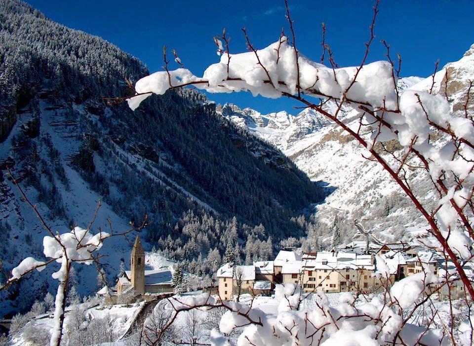 La Petite Etoile D'Hotes En Mercantour Saint-Dalmas-le-Selvage ภายนอก รูปภาพ